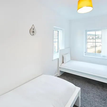 House One In Skinningrove * Redcar